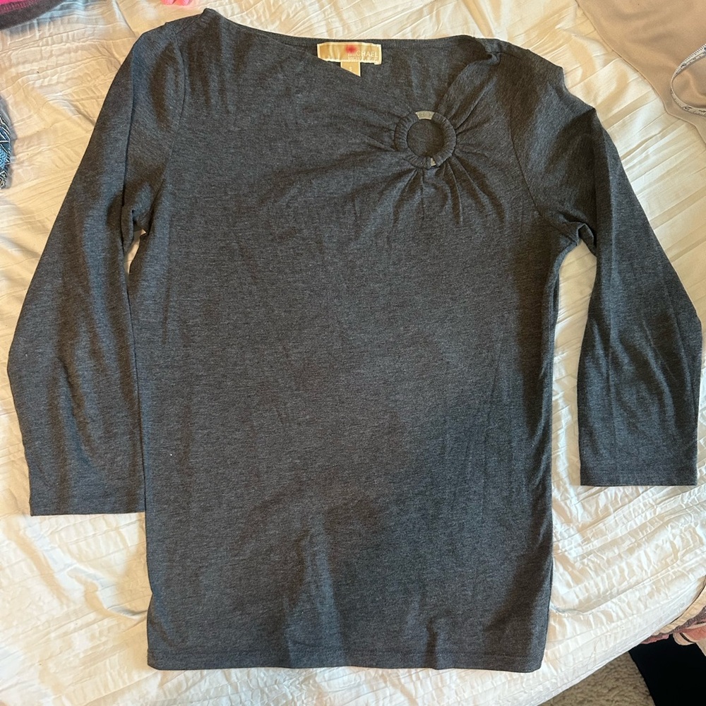 Michael Kors Gray Fitted Blouse with Asymmetrical Detail 🌸🌸